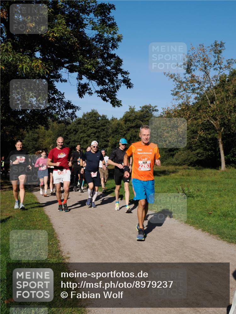 28.09.2025 - 33. Volkslauf durch das schöne Alstertal Fabian Wolf http://msf.ph/oto/8979237 28.09.2025 10:26:10 Laufen 2113, 2179, 2263 meine-sportfotos.de