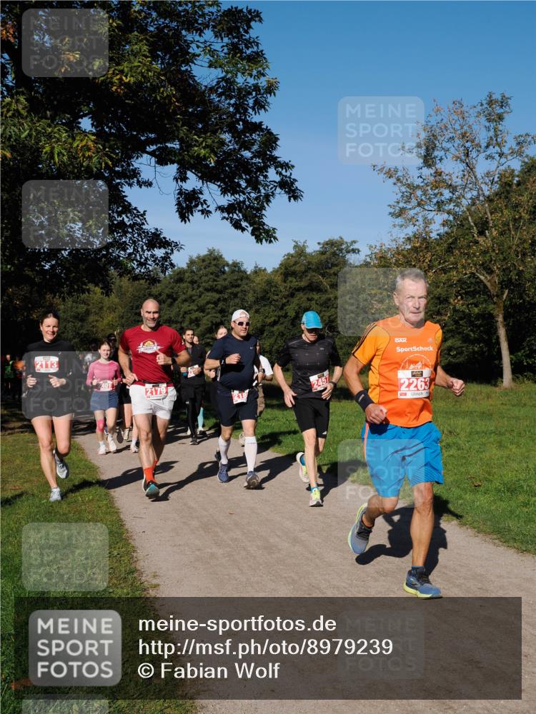 28.09.2025 - 33. Volkslauf durch das schöne Alstertal Fabian Wolf http://msf.ph/oto/8979239 28.09.2025 10:26:10 Laufen 2113, 2179, 2457, 2263 meine-sportfotos.de