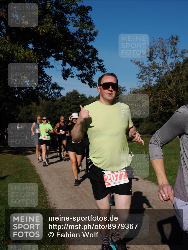 28.09.2025 - 33. Volkslauf durch das schöne Alstertal Fabian Wolf http://msf.ph/oto/8979367 28.09.2025 10:26:31 Laufen 2538, 2121, 2072 meine-sportfotos.de
