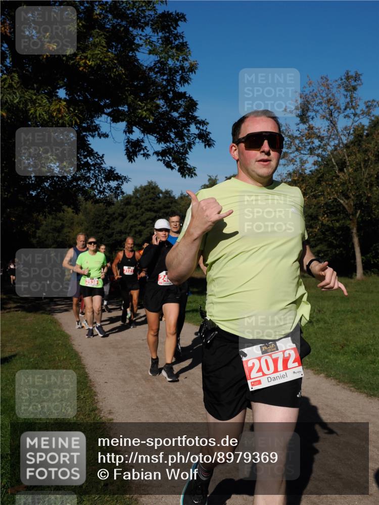28.09.2025 - 33. Volkslauf durch das schöne Alstertal Fabian Wolf http://msf.ph/oto/8979369 28.09.2025 10:26:31 Laufen 2538, 2121, 2072 meine-sportfotos.de