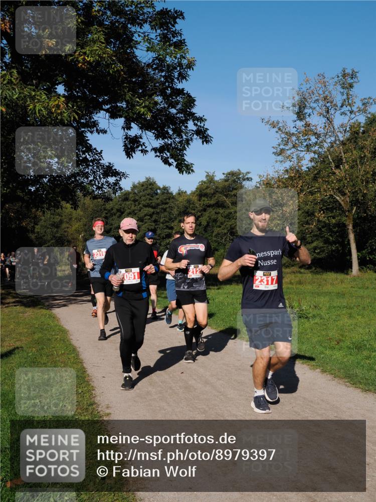 28.09.2025 - 33. Volkslauf durch das schöne Alstertal Fabian Wolf http://msf.ph/oto/8979397 28.09.2025 10:26:37 Laufen 091, 2317 meine-sportfotos.de