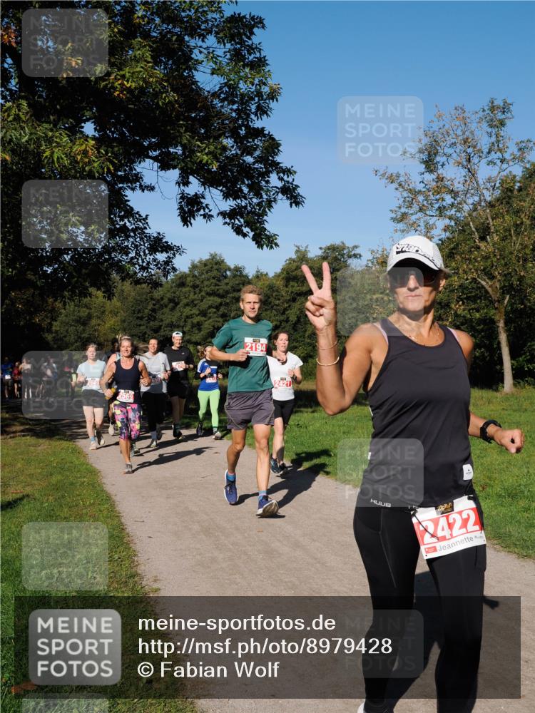 28.09.2025 - 33. Volkslauf durch das schöne Alstertal Fabian Wolf http://msf.ph/oto/8979428 28.09.2025 10:26:48 Laufen 247, 2194, 2422 meine-sportfotos.de