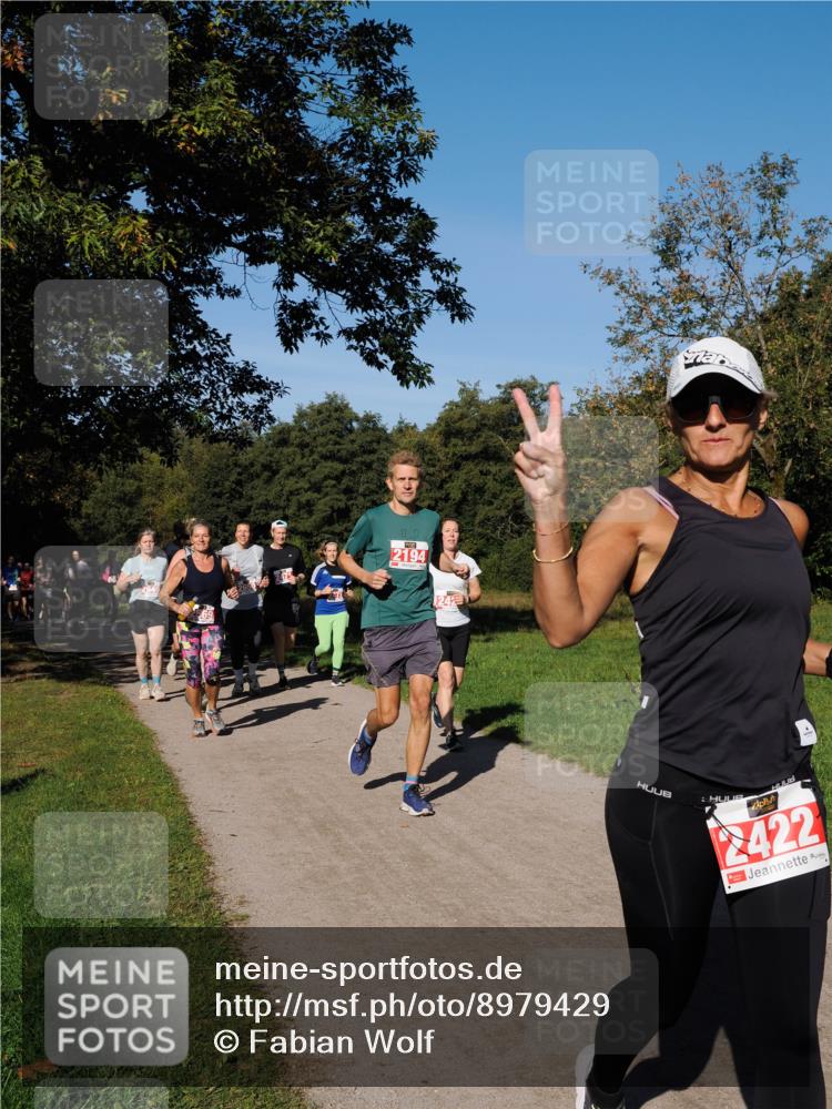 28.09.2025 - 33. Volkslauf durch das schöne Alstertal Fabian Wolf http://msf.ph/oto/8979429 28.09.2025 10:26:48 Laufen 00, 2194, 2422 meine-sportfotos.de