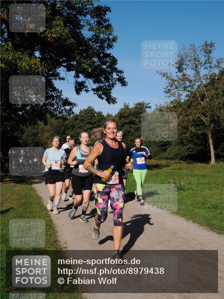 28.09.2025 - 33. Volkslauf durch das schöne Alstertal Fabian Wolf http://msf.ph/oto/8979438 28.09.2025 10:26:50 Laufen 2649, 69, 2472 meine-sportfotos.de