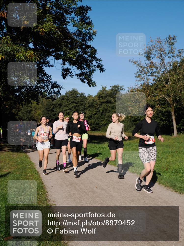 28.09.2025 - 33. Volkslauf durch das schöne Alstertal Fabian Wolf http://msf.ph/oto/8979452 28.09.2025 10:26:55 Laufen 2104, 2257 meine-sportfotos.de