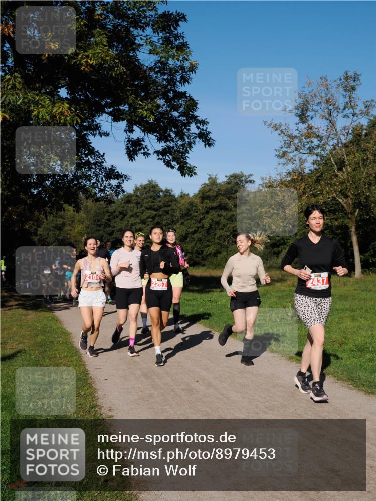 28.09.2025 - 33. Volkslauf durch das schöne Alstertal Fabian Wolf http://msf.ph/oto/8979453 28.09.2025 10:26:55 Laufen 2104, 2437 meine-sportfotos.de