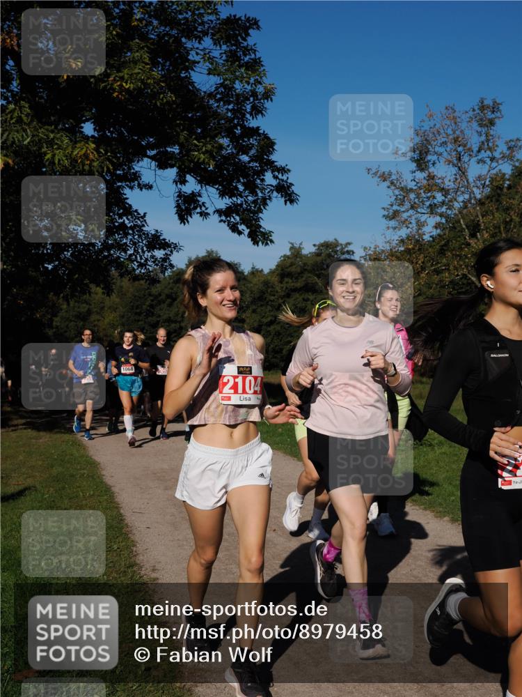 28.09.2025 - 33. Volkslauf durch das schöne Alstertal Fabian Wolf http://msf.ph/oto/8979458 28.09.2025 10:26:57 Laufen 1068, 2104 meine-sportfotos.de