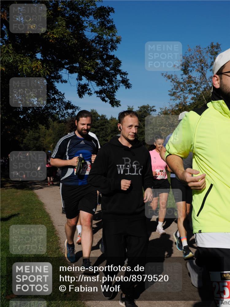 28.09.2025 - 33. Volkslauf durch das schöne Alstertal Fabian Wolf http://msf.ph/oto/8979520 28.09.2025 10:27:13 Laufen 11, 2320, 25 meine-sportfotos.de