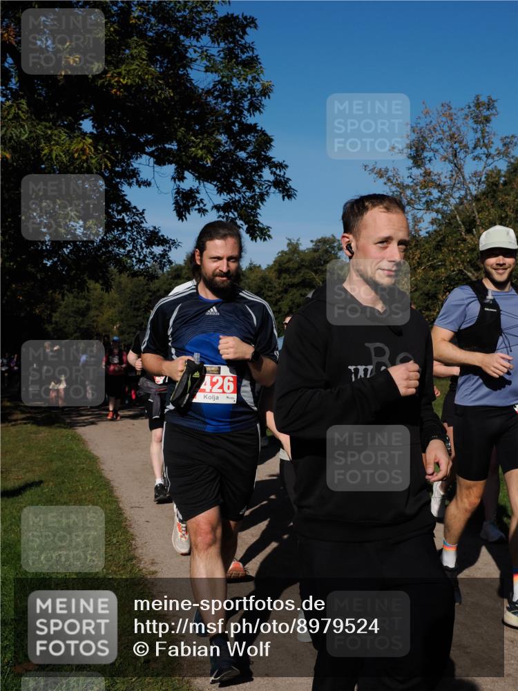28.09.2025 - 33. Volkslauf durch das schöne Alstertal Fabian Wolf http://msf.ph/oto/8979524 28.09.2025 10:27:14 Laufen 426, 7 meine-sportfotos.de