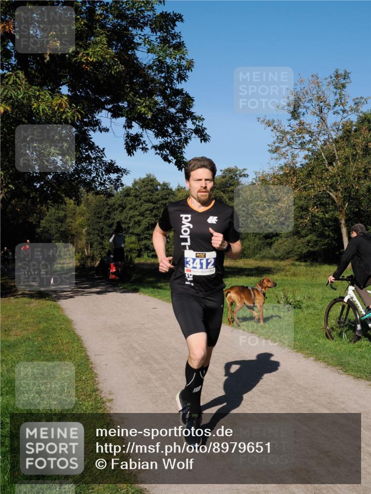 28.09.2025 - 33. Volkslauf durch das schöne Alstertal Fabian Wolf http://msf.ph/oto/8979651 28.09.2025 10:33:26 Laufen  meine-sportfotos.de