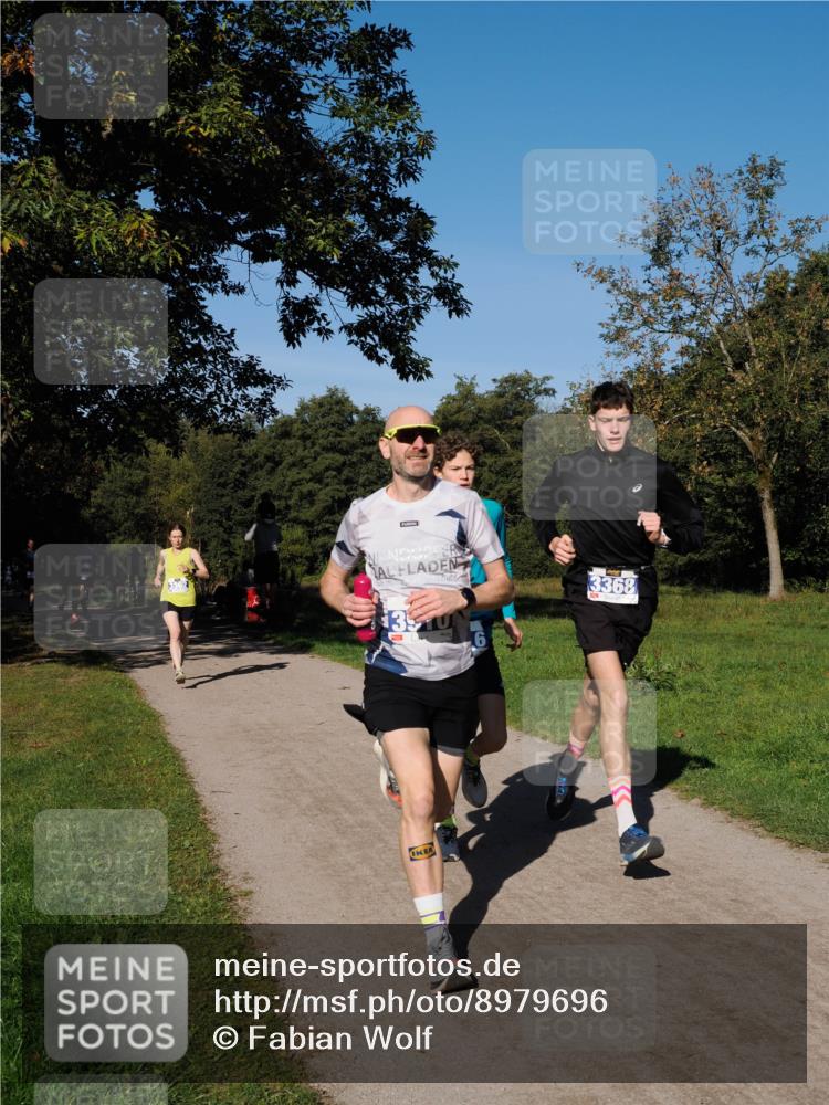 28.09.2025 - 33. Volkslauf durch das schöne Alstertal Fabian Wolf http://msf.ph/oto/8979696 28.09.2025 10:33:38 Laufen 390, 6, 3368 meine-sportfotos.de