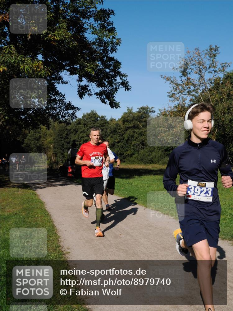28.09.2025 - 33. Volkslauf durch das schöne Alstertal Fabian Wolf http://msf.ph/oto/8979740 28.09.2025 10:33:56 Laufen 3005, 3923 meine-sportfotos.de