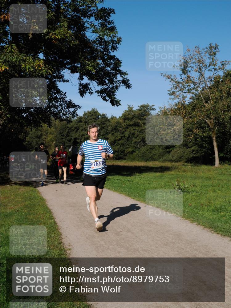 28.09.2025 - 33. Volkslauf durch das schöne Alstertal Fabian Wolf http://msf.ph/oto/8979753 28.09.2025 10:34:02 Laufen 3134 meine-sportfotos.de
