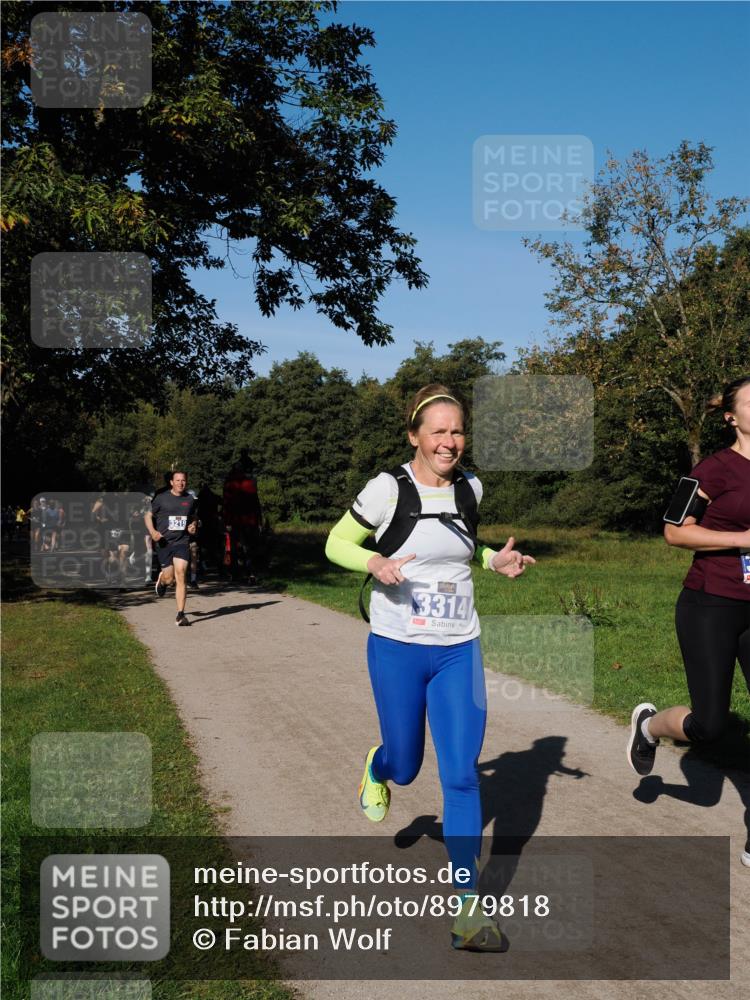 28.09.2025 - 33. Volkslauf durch das schöne Alstertal Fabian Wolf http://msf.ph/oto/8979818 28.09.2025 10:34:17 Laufen 3219, 3314 meine-sportfotos.de