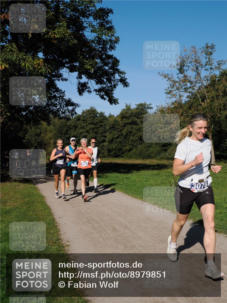 28.09.2025 - 33. Volkslauf durch das schöne Alstertal Fabian Wolf http://msf.ph/oto/8979851 28.09.2025 10:34:26 Laufen 3367, 3375, 3024, 90, 3076 meine-sportfotos.de