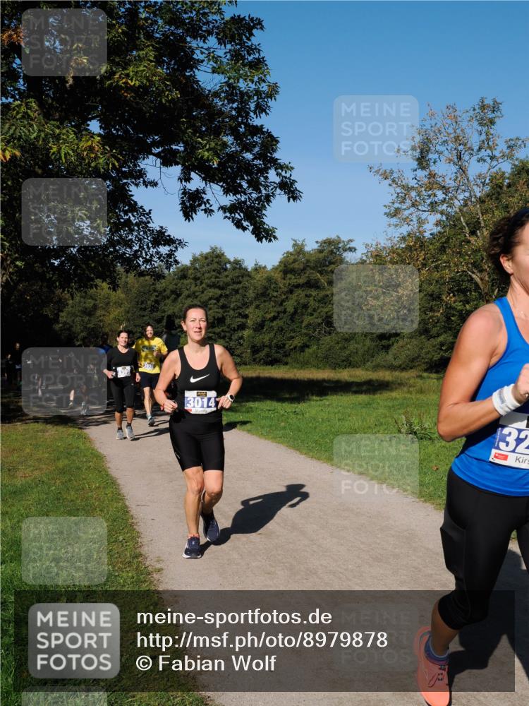 28.09.2025 - 33. Volkslauf durch das schöne Alstertal Fabian Wolf http://msf.ph/oto/8979878 28.09.2025 10:34:33 Laufen 2, 130147, 132 meine-sportfotos.de