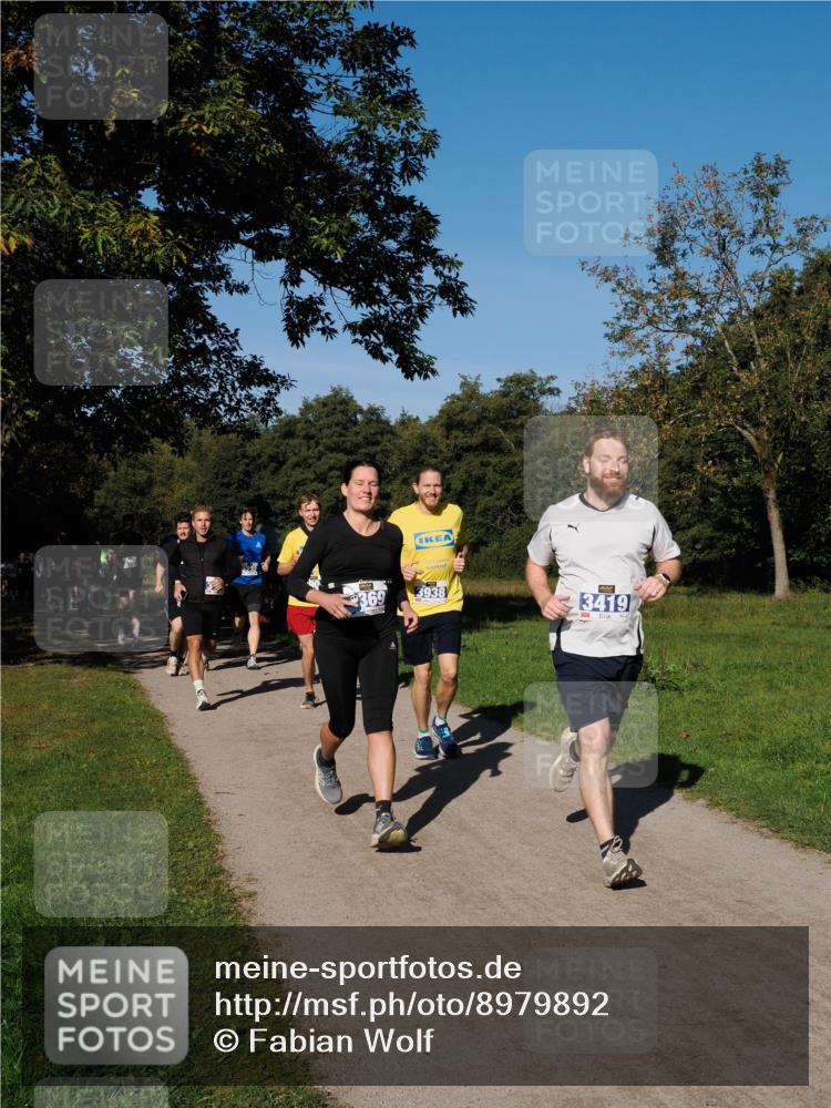 28.09.2025 - 33. Volkslauf durch das schöne Alstertal Fabian Wolf http://msf.ph/oto/8979892 28.09.2025 10:34:35 Laufen 369, 3938, 3419 meine-sportfotos.de
