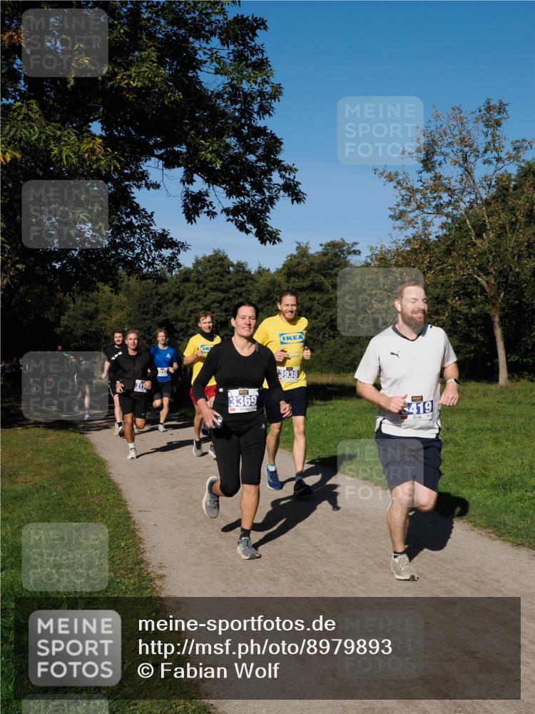 28.09.2025 - 33. Volkslauf durch das schöne Alstertal Fabian Wolf http://msf.ph/oto/8979893 28.09.2025 10:34:35 Laufen 31, 1232, 3369, 3938, 419 meine-sportfotos.de