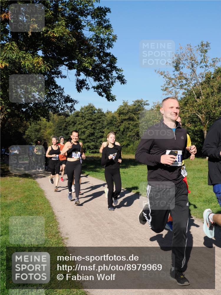 28.09.2025 - 33. Volkslauf durch das schöne Alstertal Fabian Wolf http://msf.ph/oto/8979969 28.09.2025 10:34:46 Laufen 3187, 41 meine-sportfotos.de