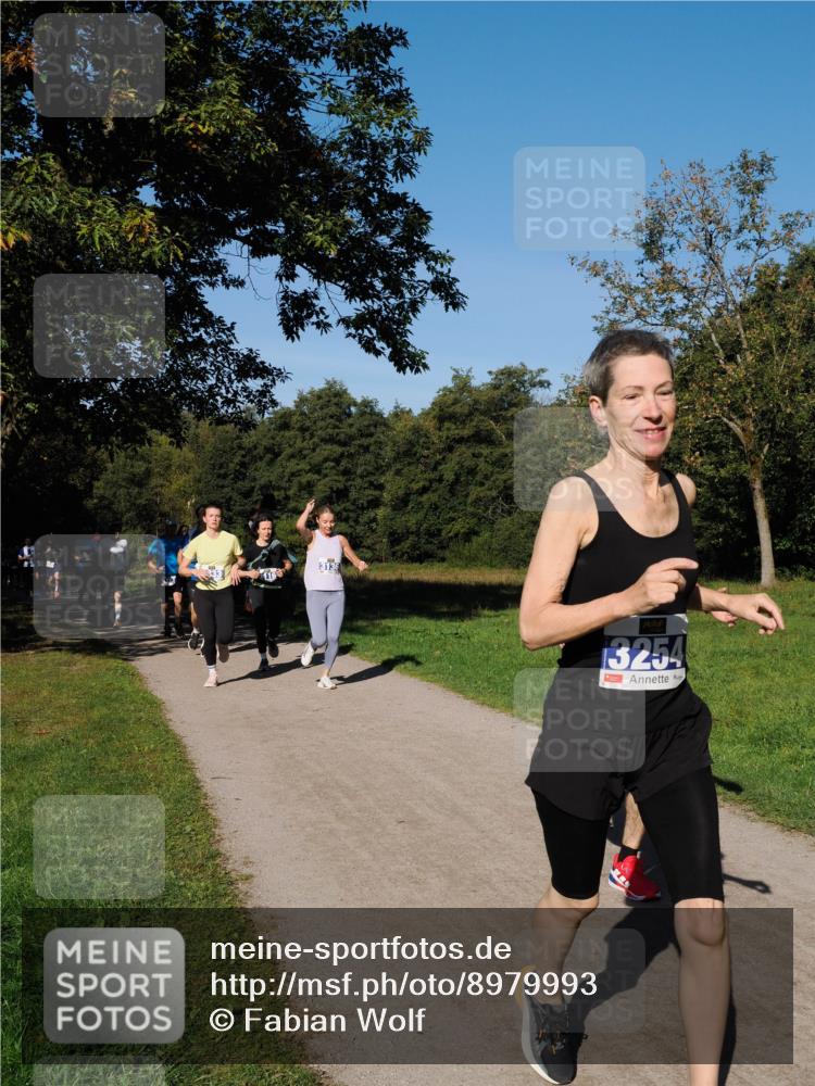 28.09.2025 - 33. Volkslauf durch das schöne Alstertal Fabian Wolf http://msf.ph/oto/8979993 28.09.2025 10:34:49 Laufen 3136, 13254 meine-sportfotos.de