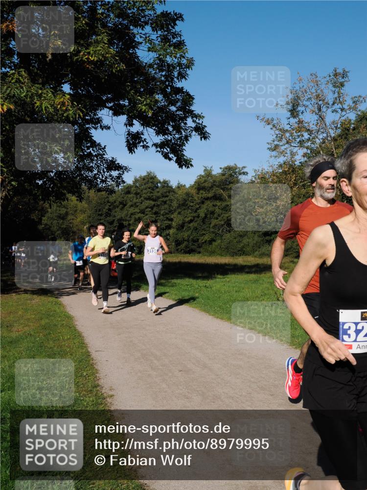 28.09.2025 - 33. Volkslauf durch das schöne Alstertal Fabian Wolf http://msf.ph/oto/8979995 28.09.2025 10:34:49 Laufen 3136, 32 meine-sportfotos.de