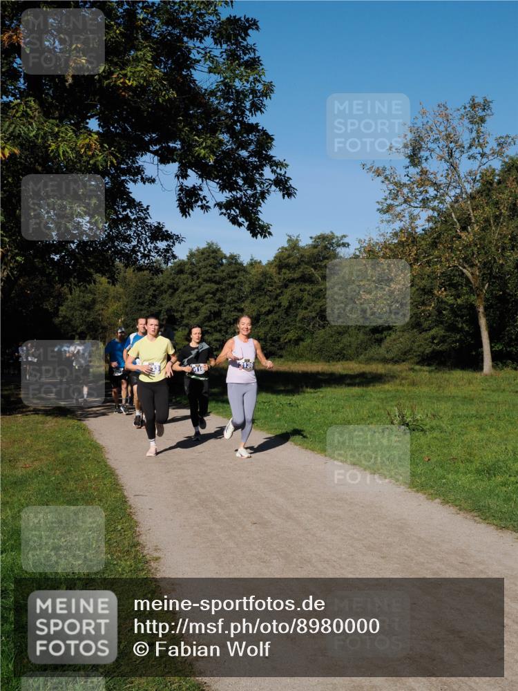 28.09.2025 - 33. Volkslauf durch das schöne Alstertal Fabian Wolf http://msf.ph/oto/8980000 28.09.2025 10:34:50 Laufen  meine-sportfotos.de
