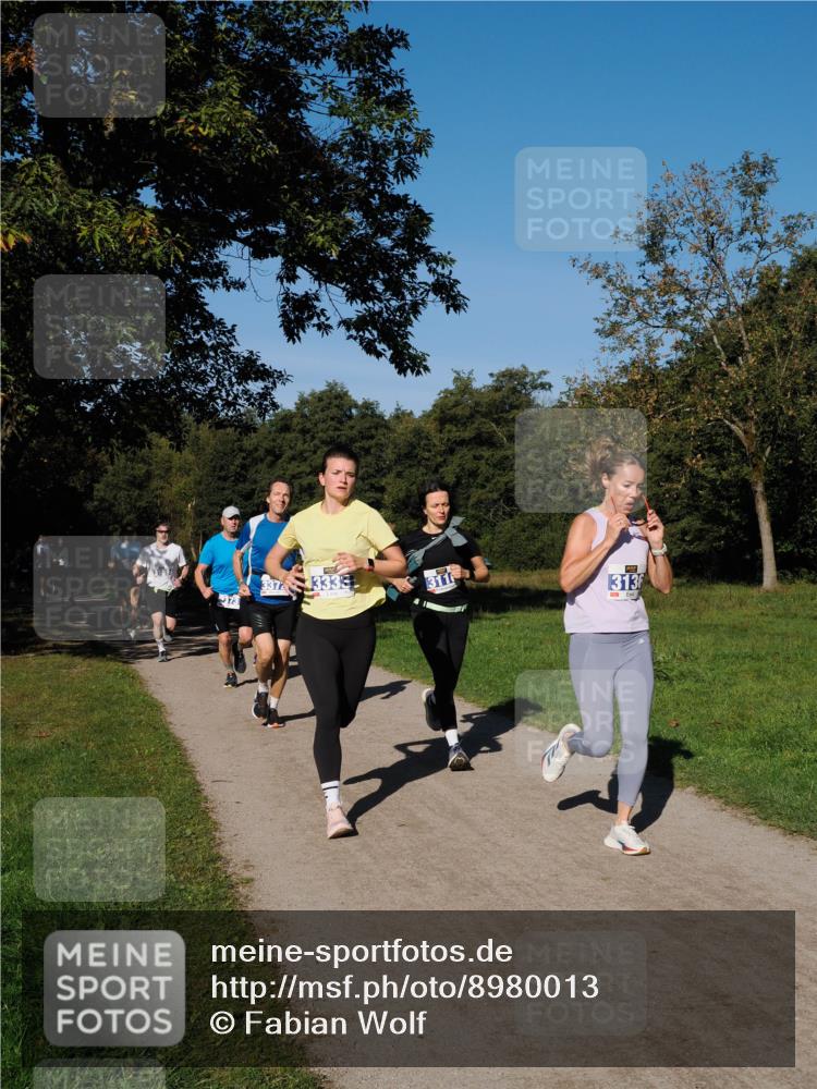 28.09.2025 - 33. Volkslauf durch das schöne Alstertal Fabian Wolf http://msf.ph/oto/8980013 28.09.2025 10:34:51 Laufen 3333, 311, 3136 meine-sportfotos.de