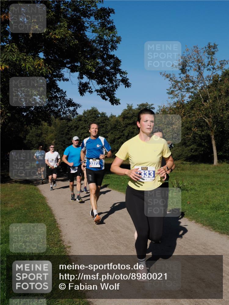 28.09.2025 - 33. Volkslauf durch das schöne Alstertal Fabian Wolf http://msf.ph/oto/8980021 28.09.2025 10:34:52 Laufen 3931, 3188, 3372, 333 meine-sportfotos.de