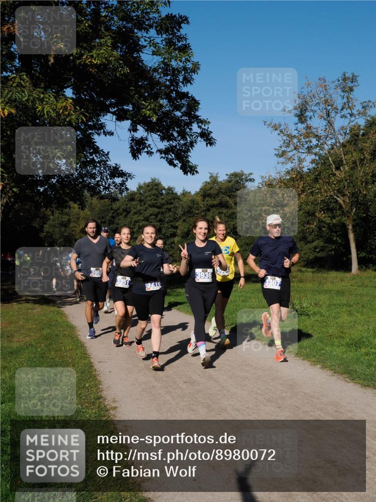 28.09.2025 - 33. Volkslauf durch das schöne Alstertal Fabian Wolf http://msf.ph/oto/8980072 28.09.2025 10:35:04 Laufen 3959, 3351, 3410, 3936, 3307 meine-sportfotos.de