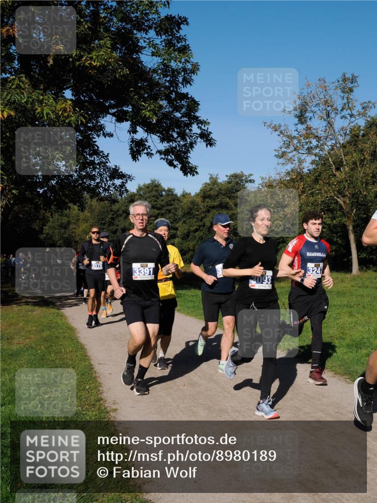 28.09.2025 - 33. Volkslauf durch das schöne Alstertal Fabian Wolf http://msf.ph/oto/8980189 28.09.2025 10:35:23 Laufen 3176, 3391, 3093, 3247 meine-sportfotos.de
