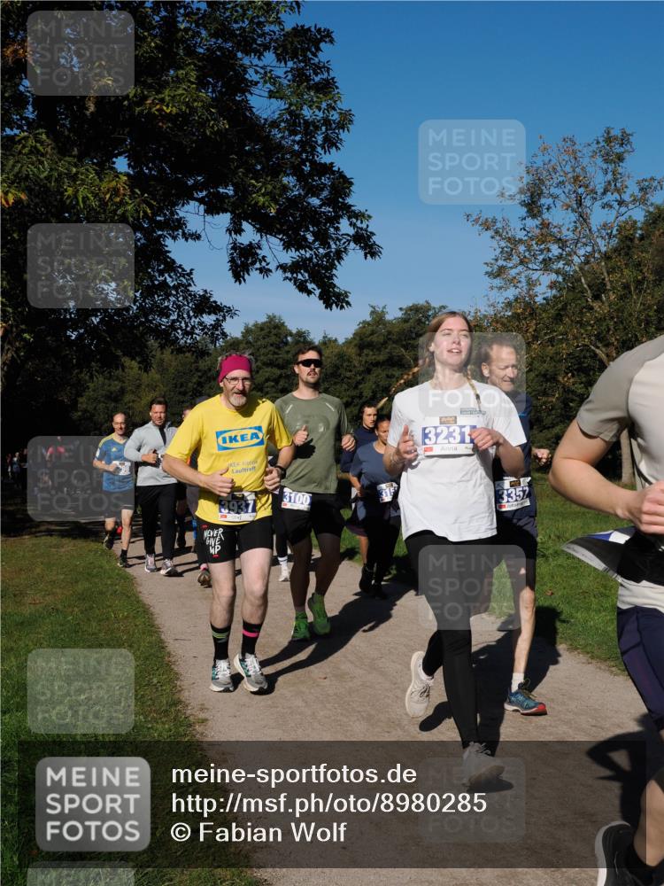 28.09.2025 - 33. Volkslauf durch das schöne Alstertal Fabian Wolf http://msf.ph/oto/8980285 28.09.2025 10:35:36 Laufen 3937, 3100, 3231, 3352 meine-sportfotos.de