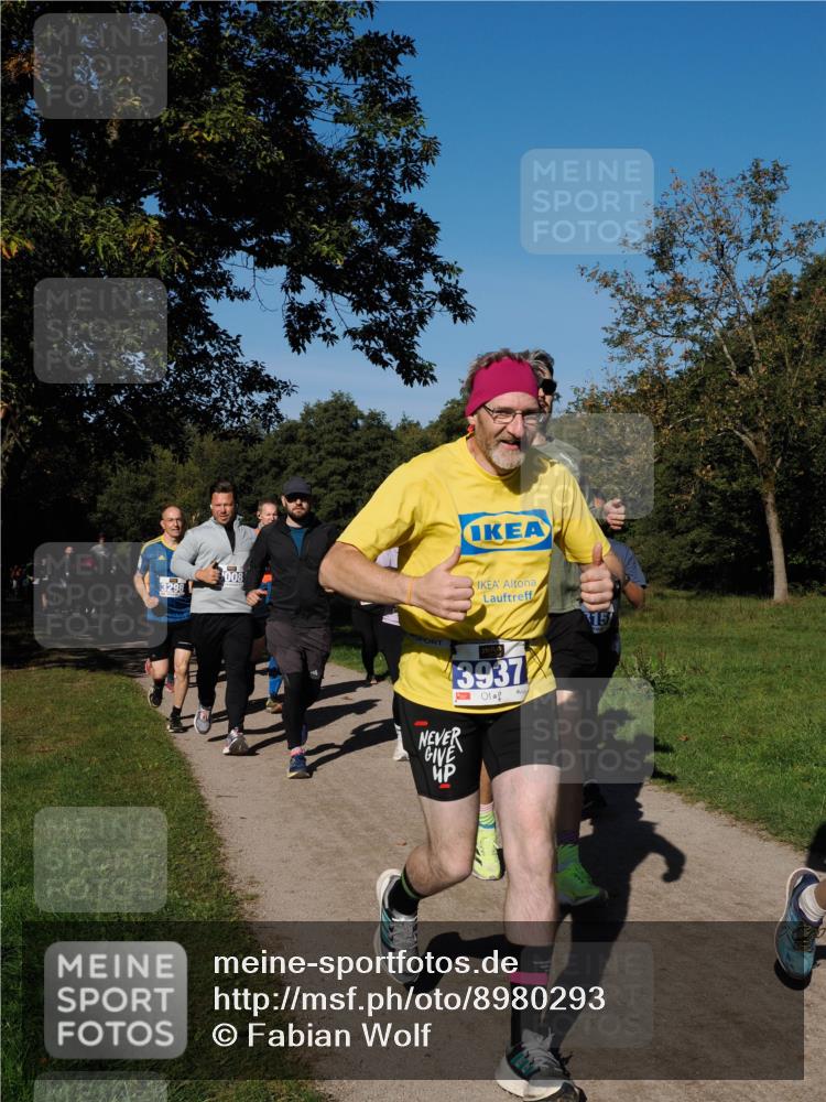 28.09.2025 - 33. Volkslauf durch das schöne Alstertal Fabian Wolf http://msf.ph/oto/8980293 28.09.2025 10:35:37 Laufen 3298, 008, 3937, 1, 15 meine-sportfotos.de