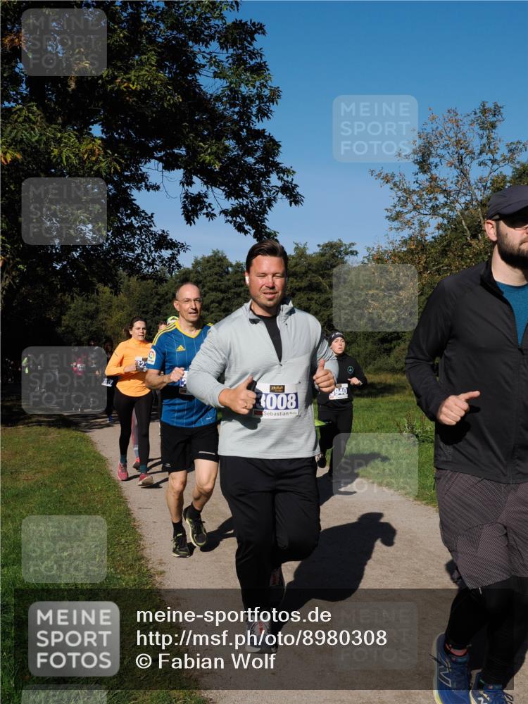 28.09.2025 - 33. Volkslauf durch das schöne Alstertal Fabian Wolf http://msf.ph/oto/8980308 28.09.2025 10:35:39 Laufen 3008, 940 meine-sportfotos.de