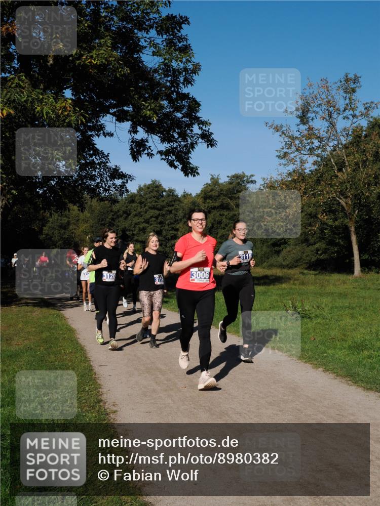 28.09.2025 - 33. Volkslauf durch das schöne Alstertal Fabian Wolf http://msf.ph/oto/8980382 28.09.2025 10:35:49 Laufen 313, 3120, 3119, 3006, 3115 meine-sportfotos.de