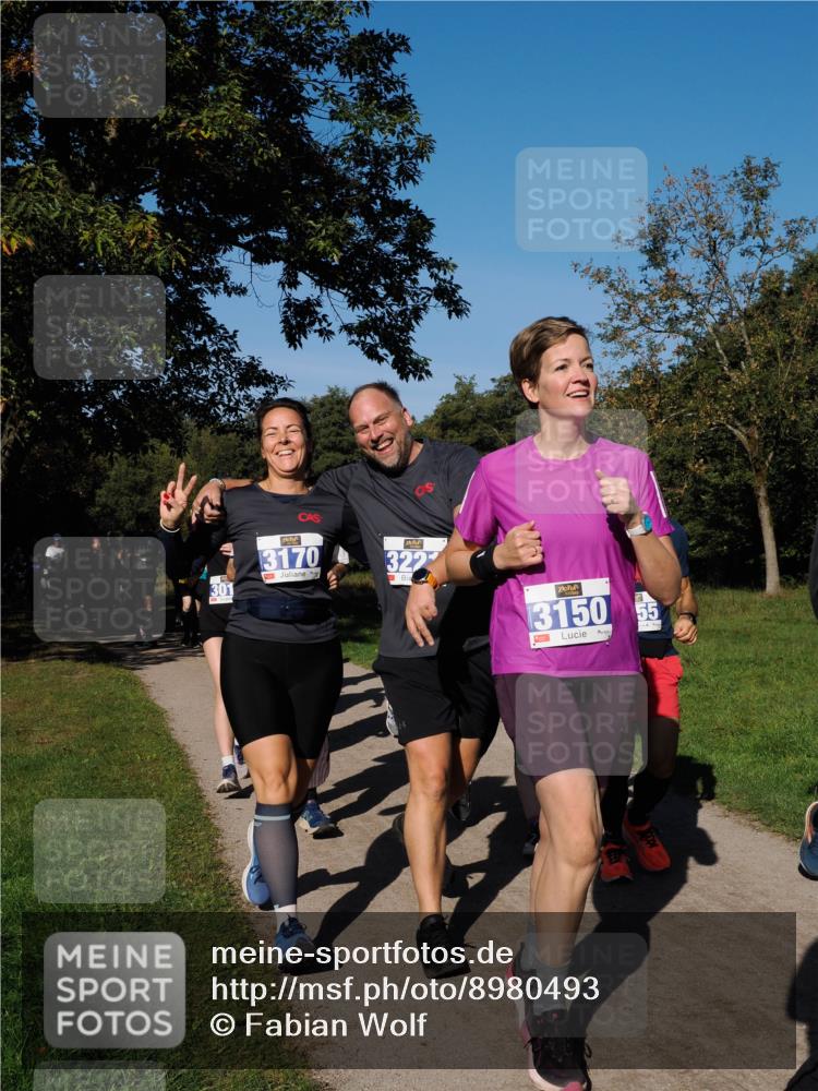 28.09.2025 - 33. Volkslauf durch das schöne Alstertal Fabian Wolf http://msf.ph/oto/8980493 28.09.2025 10:36:08 Laufen 301, 3170, 322, 3150, 55 meine-sportfotos.de