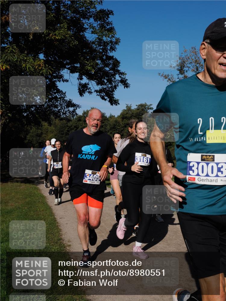 28.09.2025 - 33. Volkslauf durch das schöne Alstertal Fabian Wolf http://msf.ph/oto/8980551 28.09.2025 10:36:15 Laufen 3195, 3405, 3161, 202, 39, 3003 meine-sportfotos.de