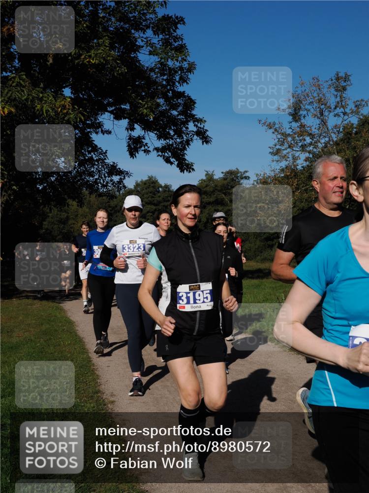 28.09.2025 - 33. Volkslauf durch das schöne Alstertal Fabian Wolf http://msf.ph/oto/8980572 28.09.2025 10:36:18 Laufen 3323, 3195 meine-sportfotos.de