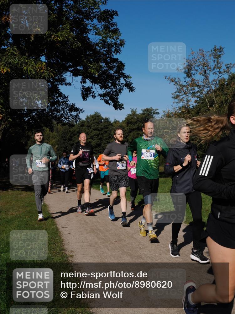 28.09.2025 - 33. Volkslauf durch das schöne Alstertal Fabian Wolf http://msf.ph/oto/8980620 28.09.2025 10:36:24 Laufen 3070, 3951 meine-sportfotos.de