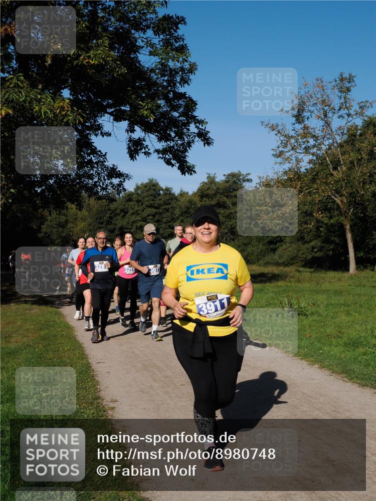 28.09.2025 - 33. Volkslauf durch das schöne Alstertal Fabian Wolf http://msf.ph/oto/8980748 28.09.2025 10:36:44 Laufen 3251, 3072, 3911 meine-sportfotos.de