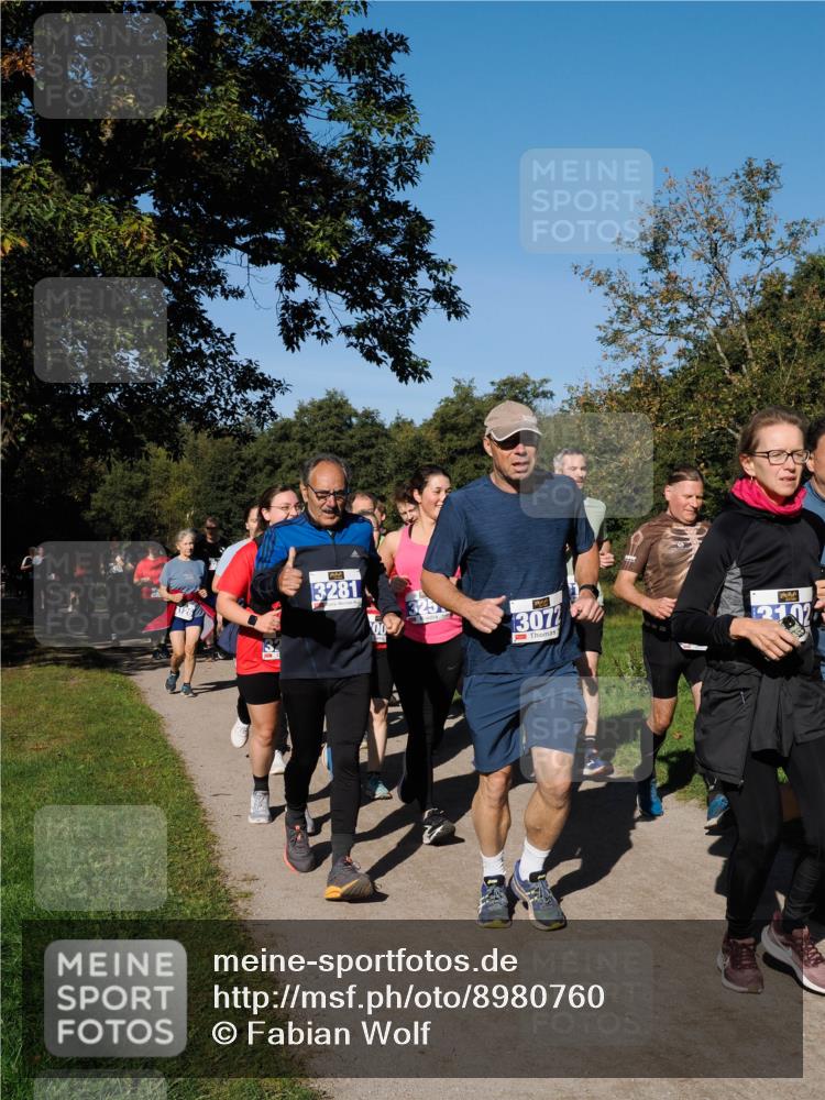 28.09.2025 - 33. Volkslauf durch das schöne Alstertal Fabian Wolf http://msf.ph/oto/8980760 28.09.2025 10:36:46 Laufen 3281, 3072 meine-sportfotos.de