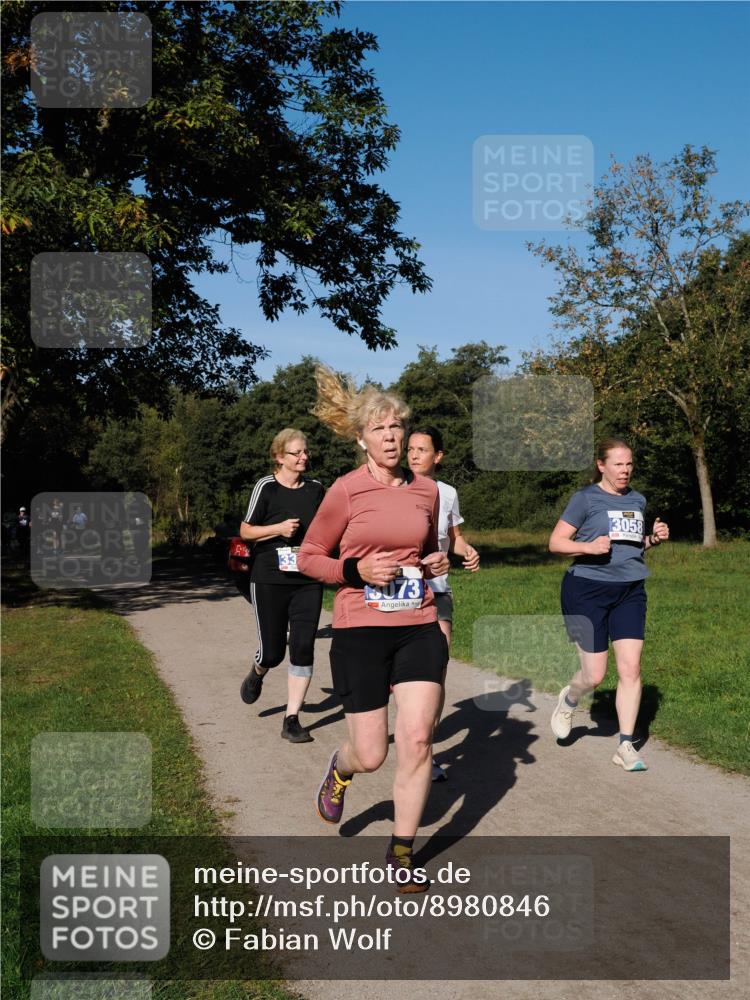 28.09.2025 - 33. Volkslauf durch das schöne Alstertal Fabian Wolf http://msf.ph/oto/8980846 28.09.2025 10:36:58 Laufen 33, 073, 3058 meine-sportfotos.de