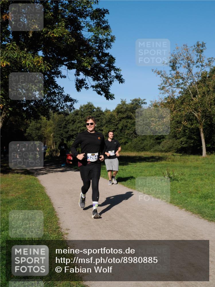 28.09.2025 - 33. Volkslauf durch das schöne Alstertal Fabian Wolf http://msf.ph/oto/8980885 28.09.2025 10:37:05 Laufen 3264 meine-sportfotos.de