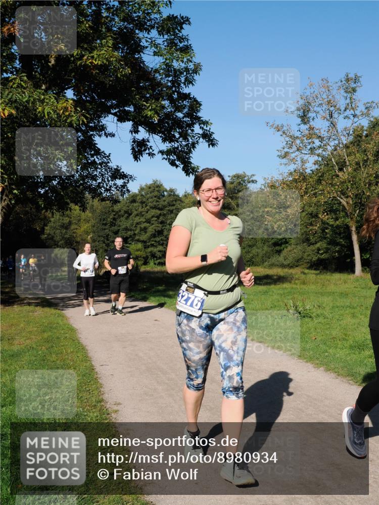 28.09.2025 - 33. Volkslauf durch das schöne Alstertal Fabian Wolf http://msf.ph/oto/8980934 28.09.2025 10:37:17 Laufen 3263, 3276 meine-sportfotos.de