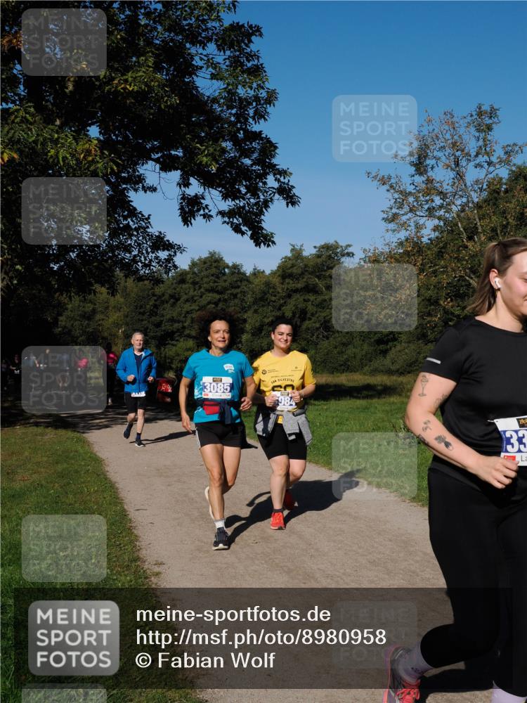 28.09.2025 - 33. Volkslauf durch das schöne Alstertal Fabian Wolf http://msf.ph/oto/8980958 28.09.2025 10:37:32 Laufen 3085, 984, 33 meine-sportfotos.de