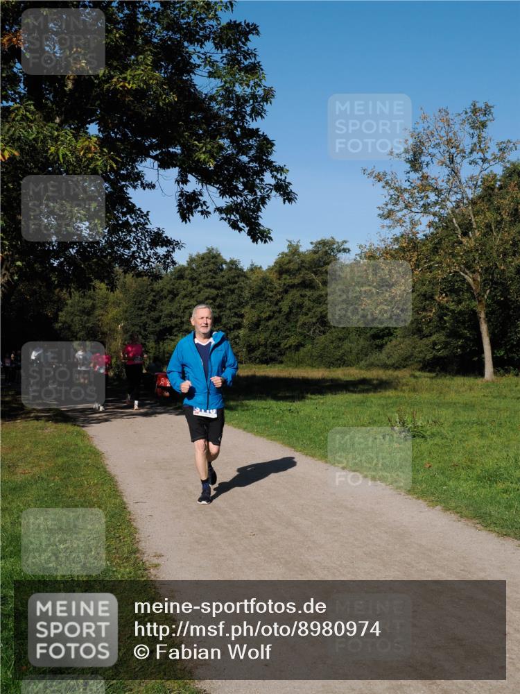 28.09.2025 - 33. Volkslauf durch das schöne Alstertal Fabian Wolf http://msf.ph/oto/8980974 28.09.2025 10:37:35 Laufen  meine-sportfotos.de