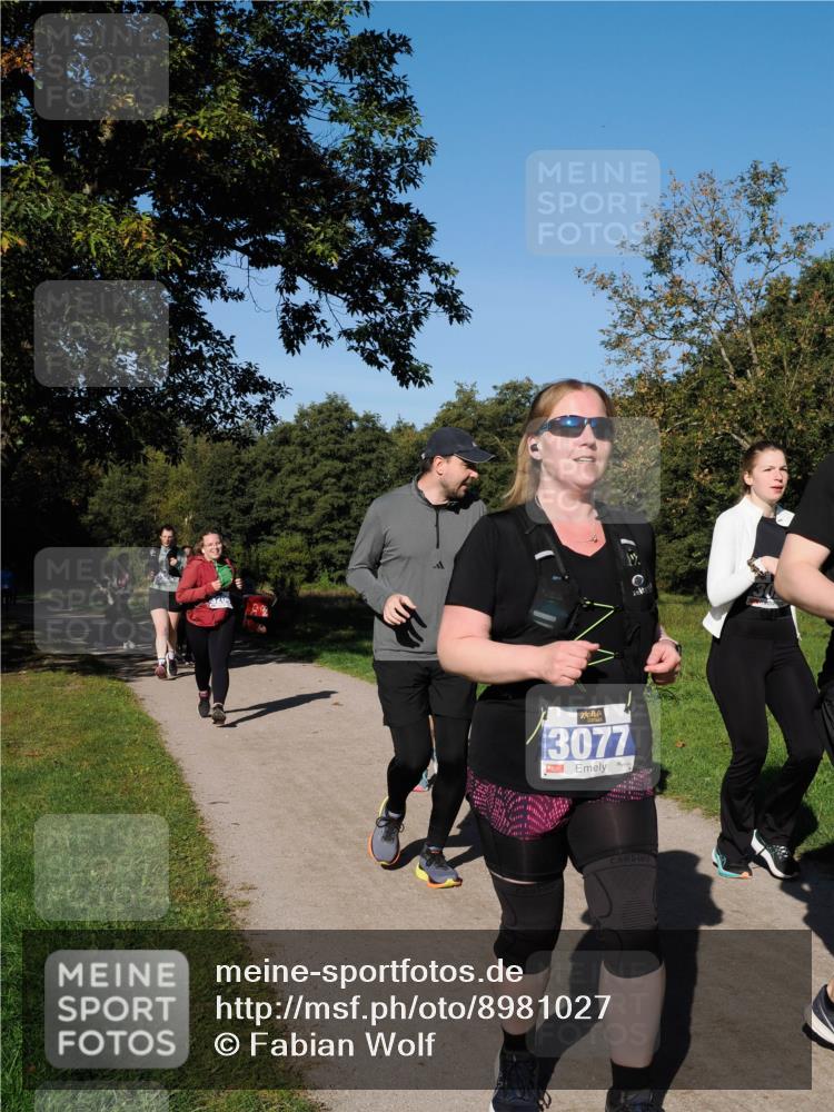 28.09.2025 - 33. Volkslauf durch das schöne Alstertal Fabian Wolf http://msf.ph/oto/8981027 28.09.2025 10:37:49 Laufen 3077 meine-sportfotos.de