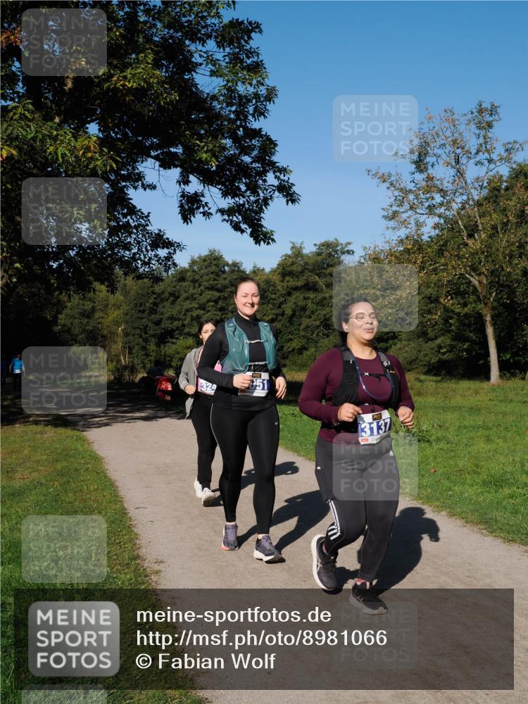 28.09.2025 - 33. Volkslauf durch das schöne Alstertal Fabian Wolf http://msf.ph/oto/8981066 28.09.2025 10:37:56 Laufen 329, 13137 meine-sportfotos.de