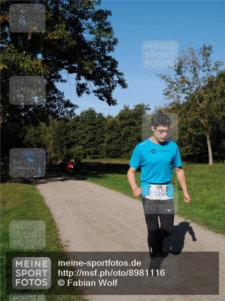 28.09.2025 - 33. Volkslauf durch das schöne Alstertal Fabian Wolf http://msf.ph/oto/8981116 28.09.2025 10:38:17 Laufen 3359 meine-sportfotos.de