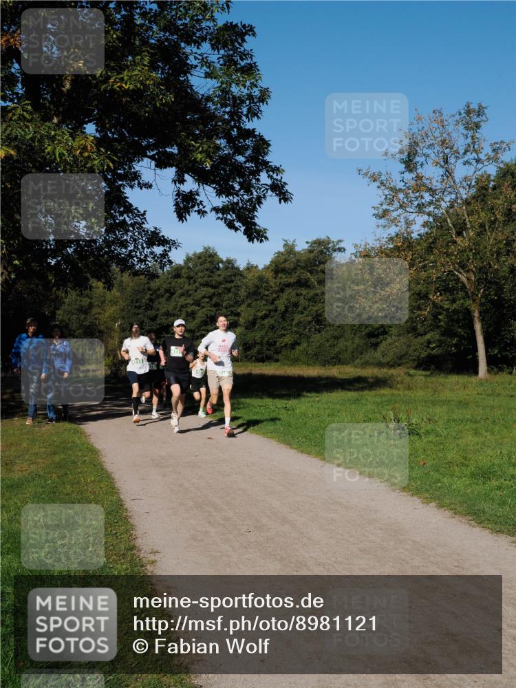 28.09.2025 - 33. Volkslauf durch das schöne Alstertal Fabian Wolf http://msf.ph/oto/8981121 28.09.2025 10:38:20 Laufen 414, 2095 meine-sportfotos.de