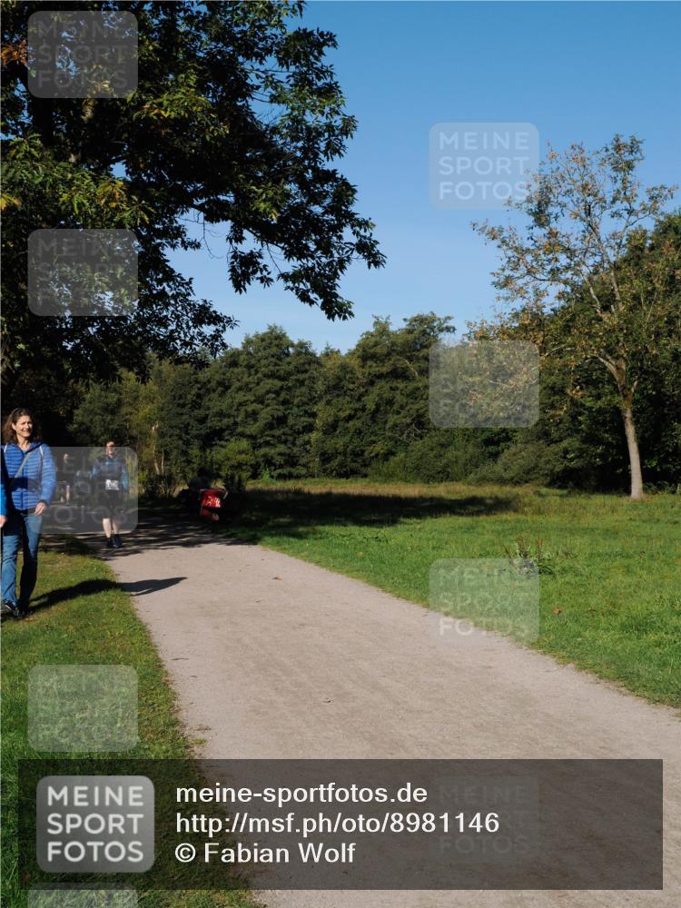 28.09.2025 - 33. Volkslauf durch das schöne Alstertal Fabian Wolf http://msf.ph/oto/8981146 28.09.2025 10:38:24 Laufen  meine-sportfotos.de